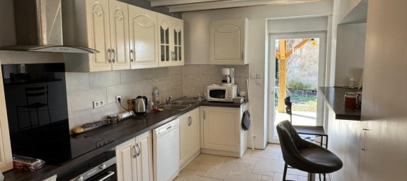 3 bedrooms House in Epinac, France No. 268198 3