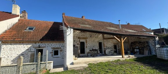 3 bedrooms House in Epinac, France No. 268198 11