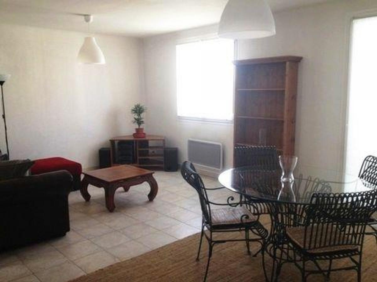 2 bedrooms Condo in Marseille, France No. 14961