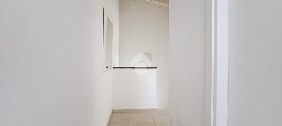 Квартира с 4 комнатами в Кастельсардо, Италия № 150962 40