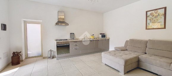 Квартира с 4 комнатами в Кастельсардо, Италия № 150962 12