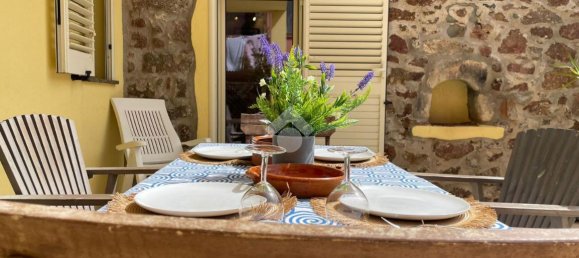 Квартира с 4 комнатами в Кастельсардо, Италия № 150962 10