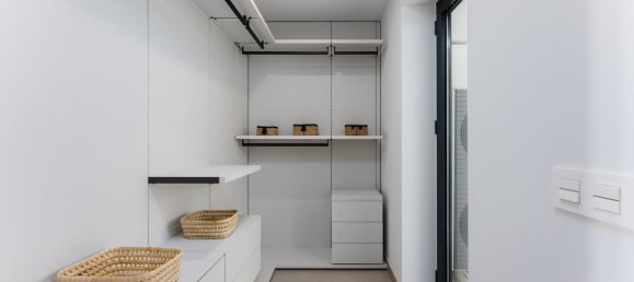 Apartamento de 3 dormitorios en Fuengirola, Spain No. 59839 23