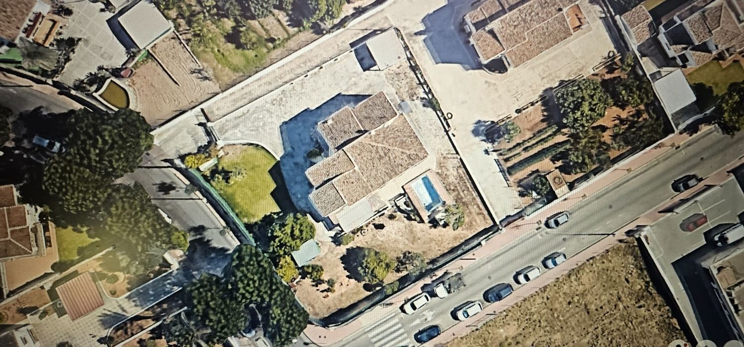 Casa de 8 dormitorios en Alicante, Spain No. 152222