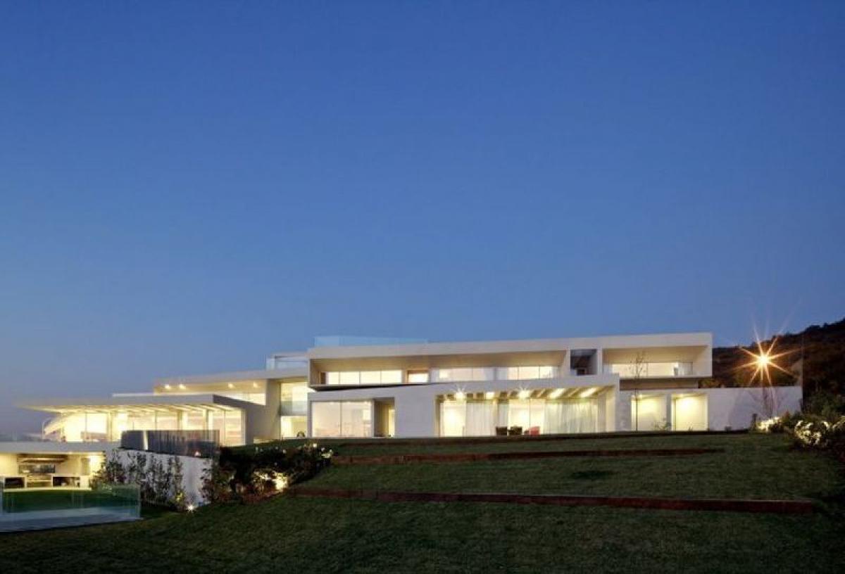 7 bedrooms House in Santiago, Chile No. 1626