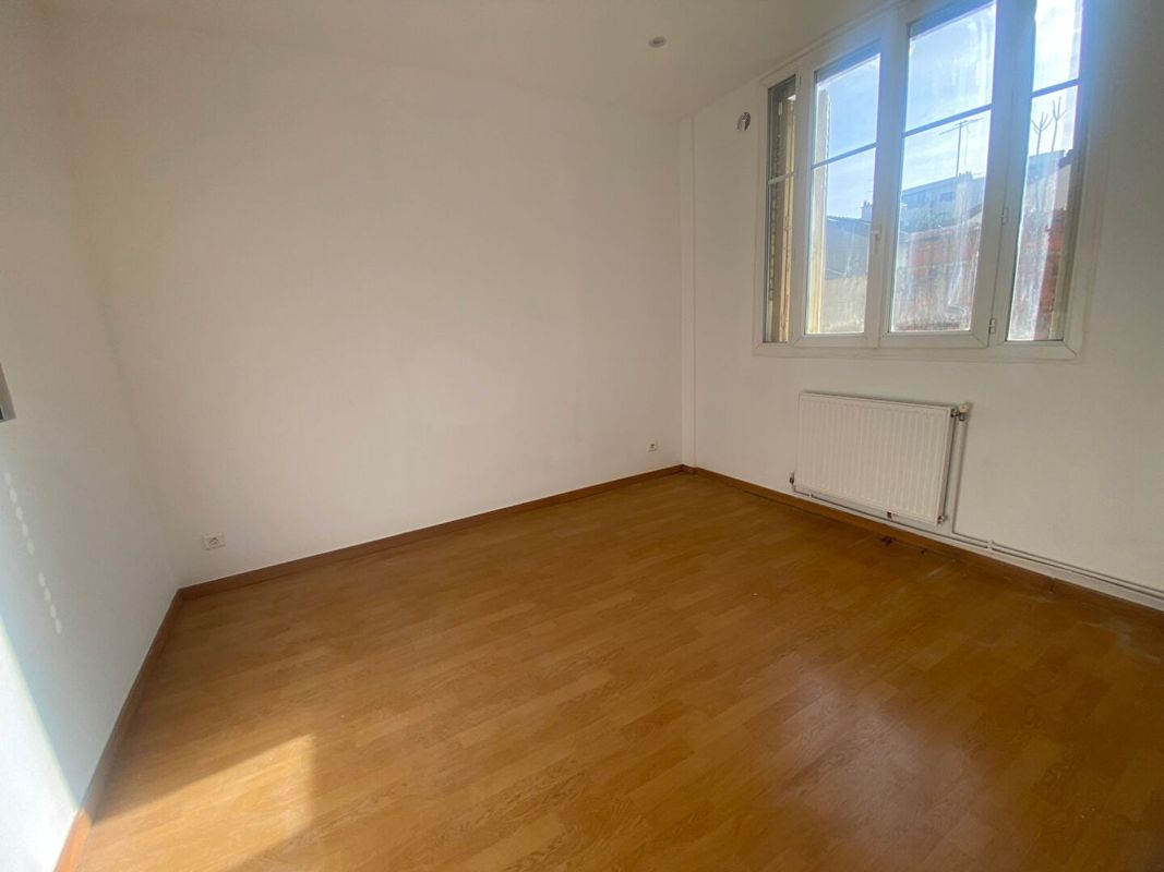 Apartamento T1 em Colombes, France N.º 176041
