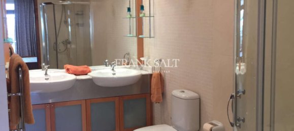 Apartamento de 3 dormitorios en Saint Julian's, Malta No. 8921 18