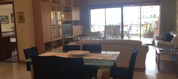 Apartamento de 3 dormitorios en Saint Julian's, Malta No. 8921 9