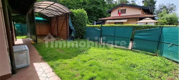 2 bedrooms Villa in Castelletto sopra Ticino, Italy No. 350763 4