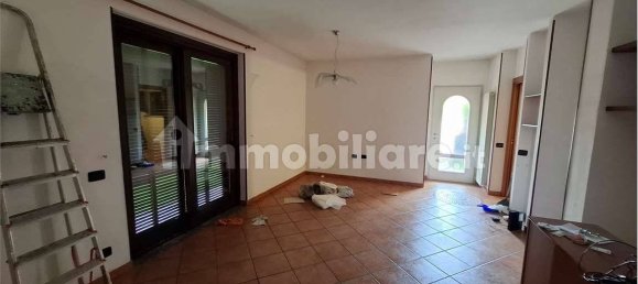 2 bedrooms Villa in Castelletto sopra Ticino, Italy No. 350763 16