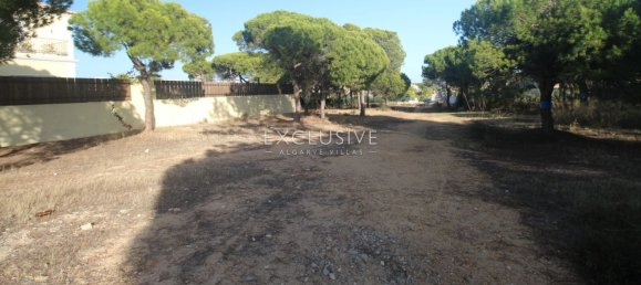 قطعة أرض في Almancil, Portugal 240متر مربع رقم 107368 2