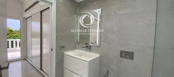 3 bedrooms Villa in Adeje, Spain No. 125149 18