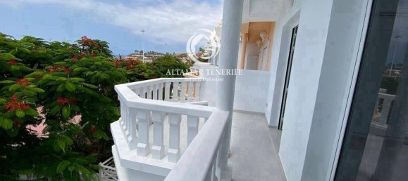 3 bedrooms Villa in Adeje, Spain No. 125149 15