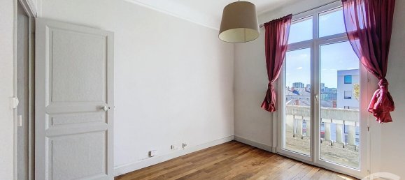 Квартира с 2 спальнями в Тур, Франция № 222023 4