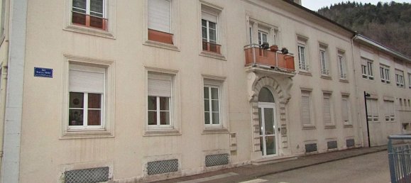 Здание 1000м² в Сен-Дье, Франция № 94162 3