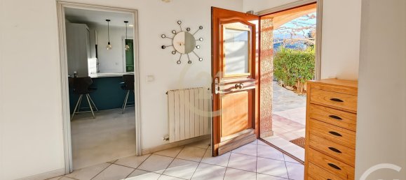 6 bedrooms Villa in Saint-Florent, France No. 80721 8