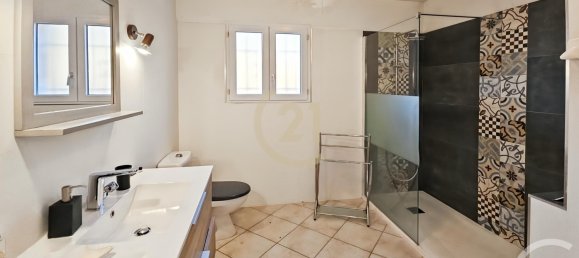 6 bedrooms Villa in Saint-Florent, France No. 80721 14