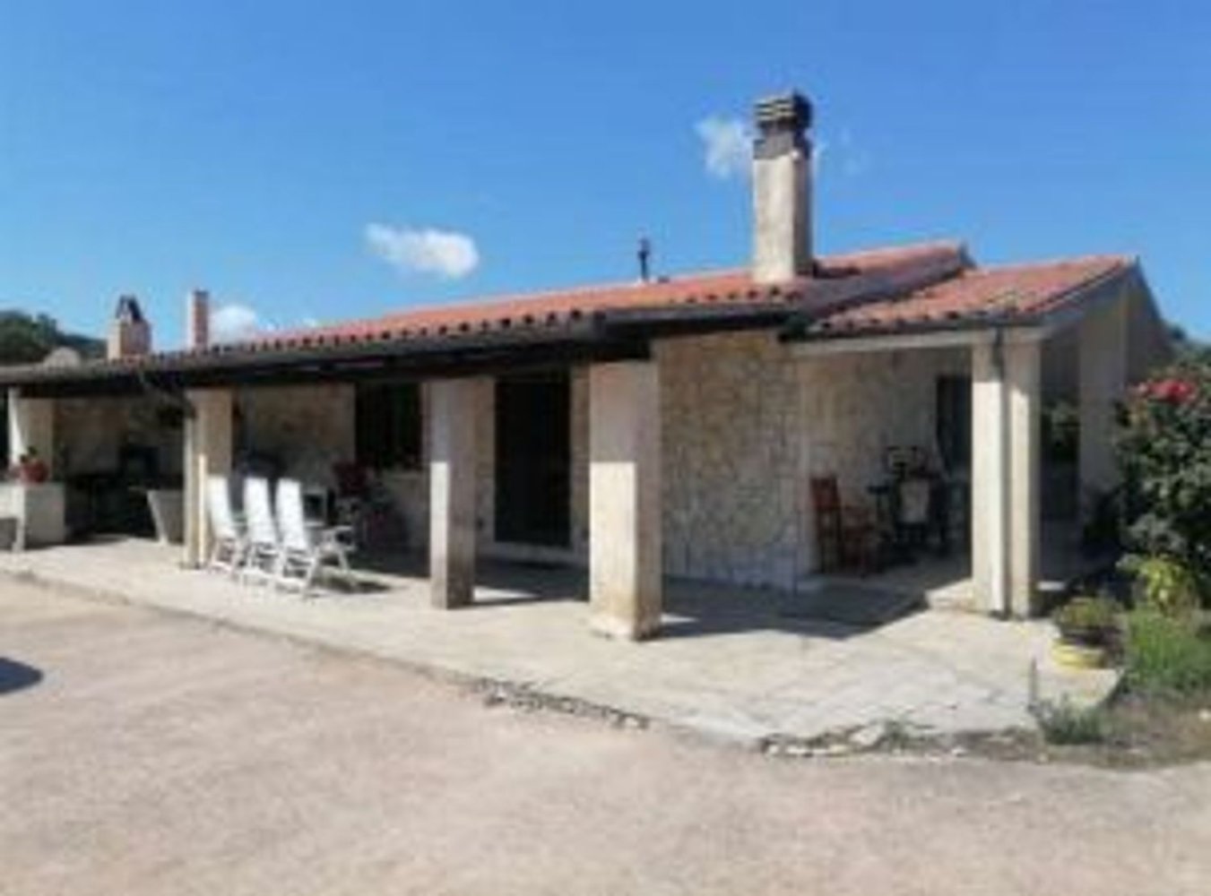 Villa T4 em Aglientu, Italy N.º 318168