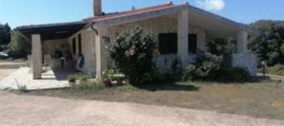 Villa T4 em Aglientu, Italy N.º 318168 2