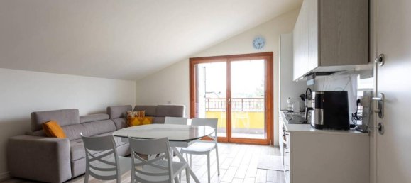 2 rooms Apartment in Senago, Italy No. 33040 11
