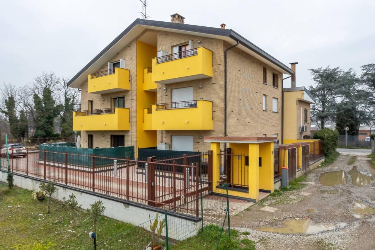 2 rooms Apartment in Senago, Italy No. 33040