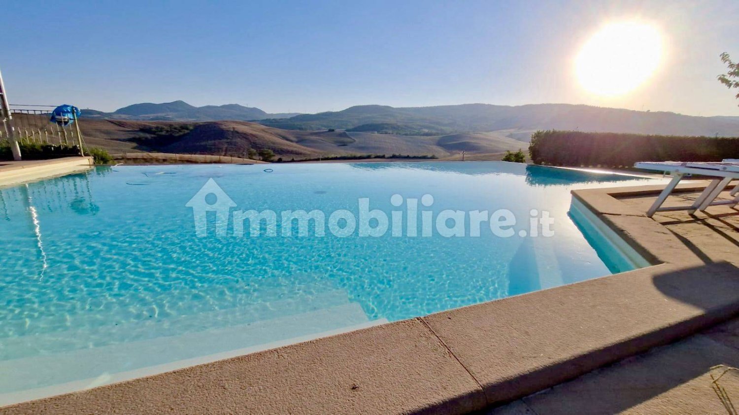 Villa de 20 dormitorios en Lajatico, Italy No. 73669