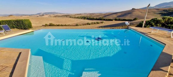 Villa de 20 dormitorios en Lajatico, Italy No. 73669 2