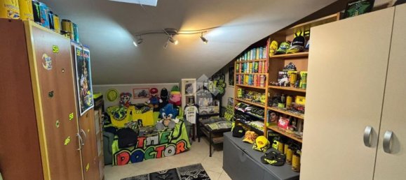 5 غرف نوم شقة في Cassino, Italy رقم 327822 17