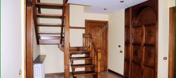 5 rooms Duplex in Stresa, Italy No. 160833 18