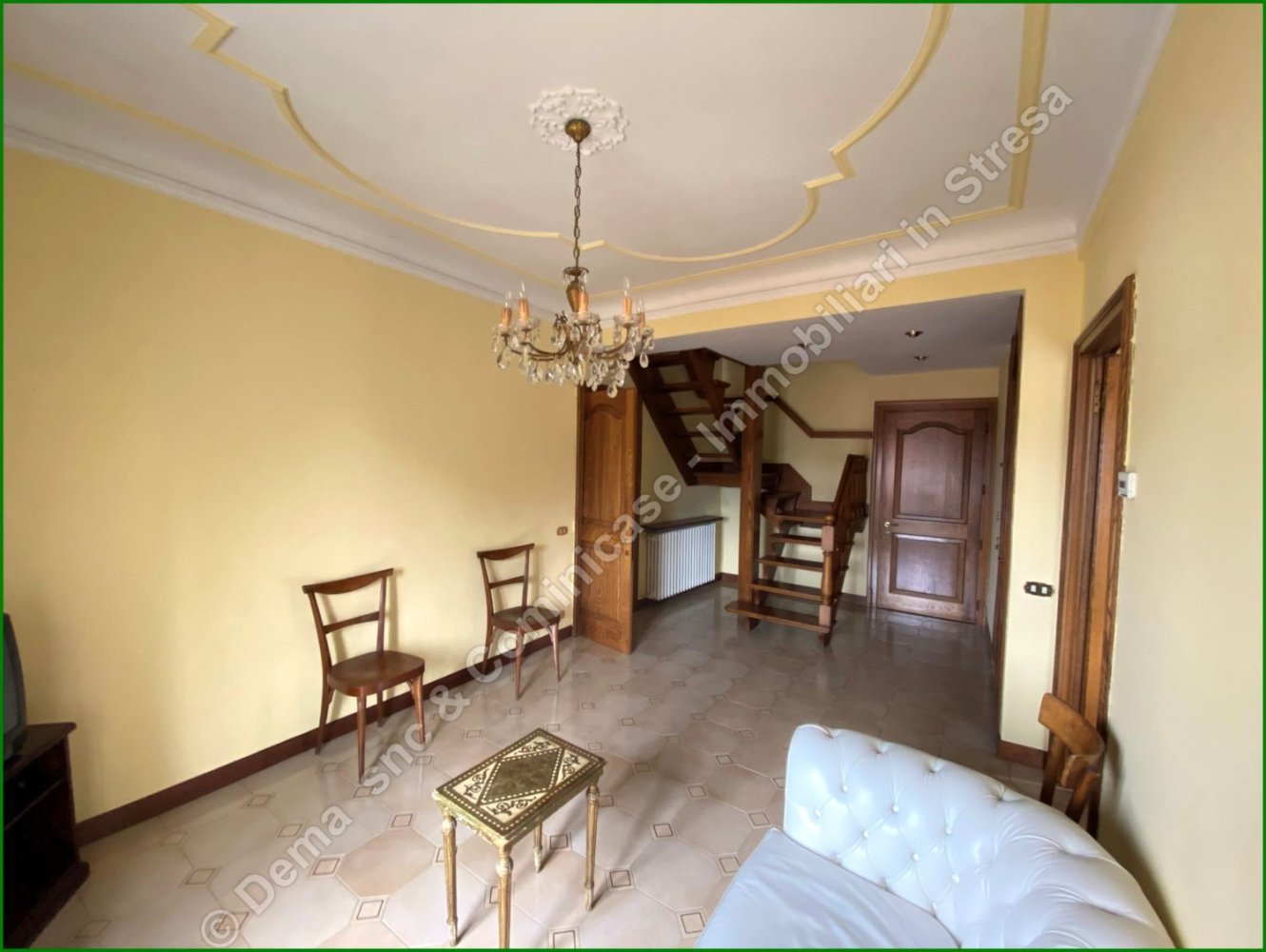 5 rooms Duplex in Stresa, Italy No. 160833