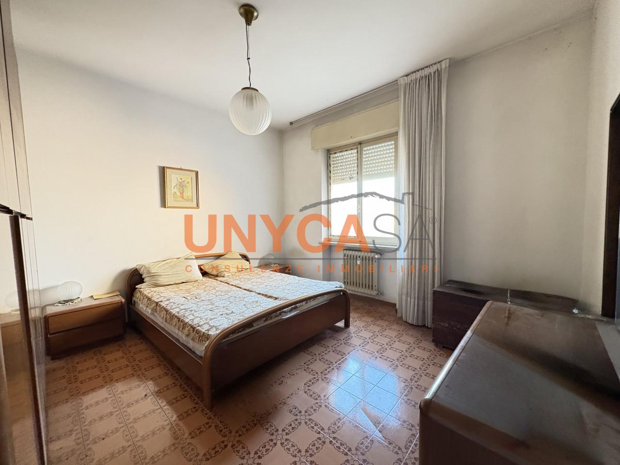 4 rooms Apartment in San Martino Buon Albergo, Italy No. 68864
