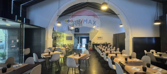 5 rooms Commercial property in Ragusa, Italy No. 155357 4