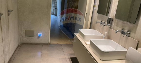 5 rooms Commercial property in Ragusa, Italy No. 155357 23