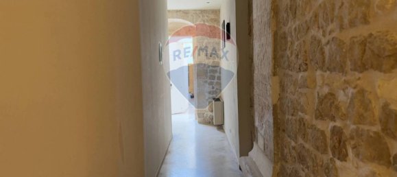 5 rooms Commercial property in Ragusa, Italy No. 155357 25