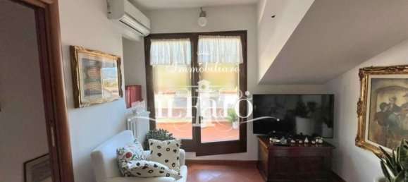 Apartamento de 2 dormitorios en Signa, Italy No. 326080 9