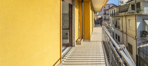 3 bedrooms Apartment in Battipaglia, Italy No. 323305 6