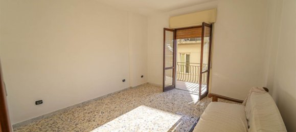 3 bedrooms Apartment in Battipaglia, Italy No. 323305 10