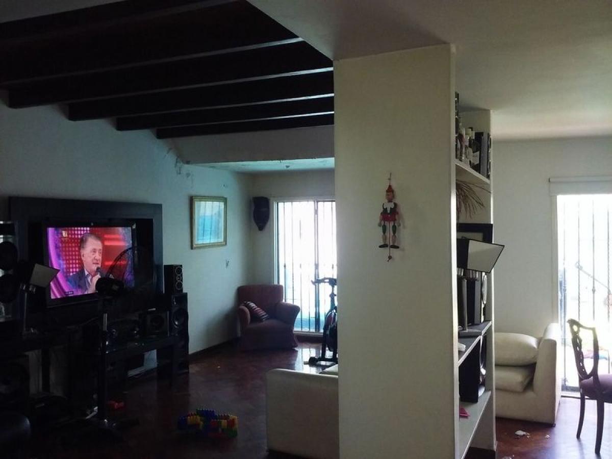 4 bedrooms House in Cordoba, Argentina No. 51942