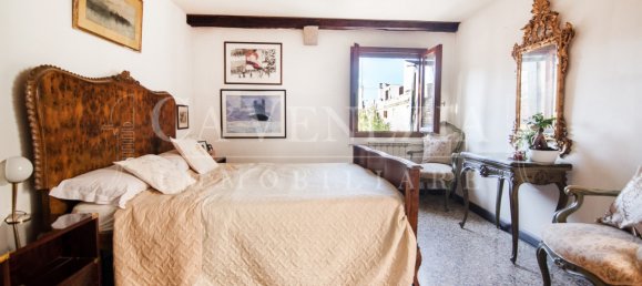 3 bedrooms Castles in Venice, Italy No. 220744 8