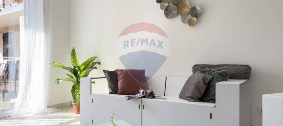 Apartamento T2 em Aci Catena, Italy N.º 168405 31