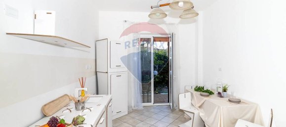 Apartamento T2 em Aci Catena, Italy N.º 168405 18