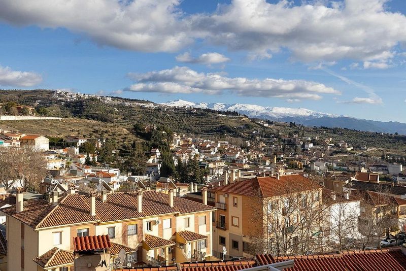 3 bedrooms House in Alfacar, Spain No. 226705