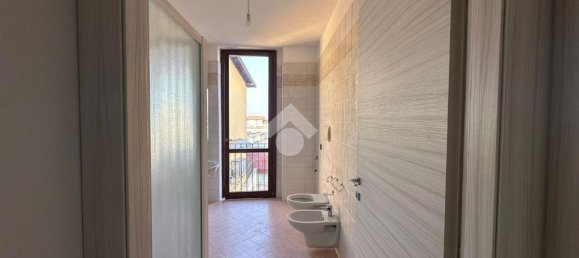 Apartamento de 2 dormitorios en Palazzolo sull'Oglio, Italy No. 66181 23