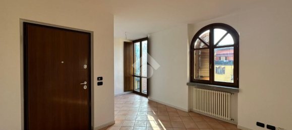 Apartamento de 2 dormitorios en Palazzolo sull'Oglio, Italy No. 66181 8