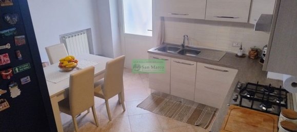 8 rooms Duplex in Lucca, Italy No. 40710 5