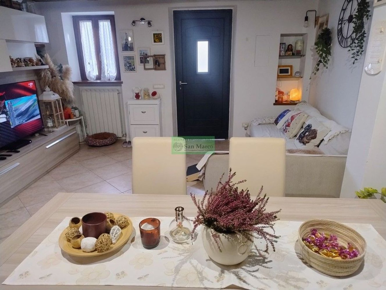8 rooms Duplex in Lucca, Italy No. 40710