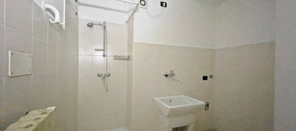 Casa de 2 dormitorios en Inverigo, Italy No. 121816 28