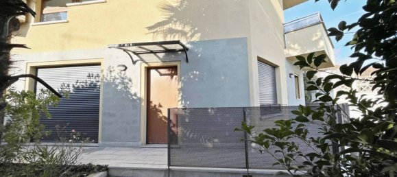 Casa de 2 dormitorios en Inverigo, Italy No. 121816 3