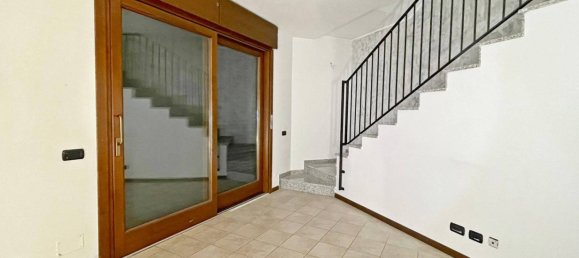 Casa de 2 dormitorios en Inverigo, Italy No. 121816 7