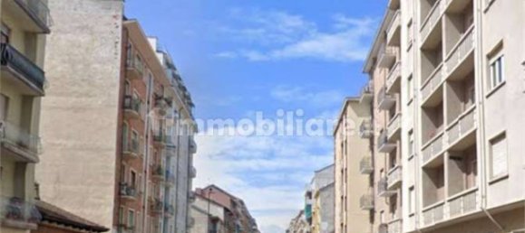 2 Schlafzimmer Wohnung in Turin, Italy, Nr. 258587 5